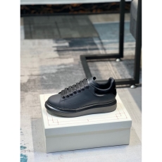 Alexander Mcqueen Casual Shoes